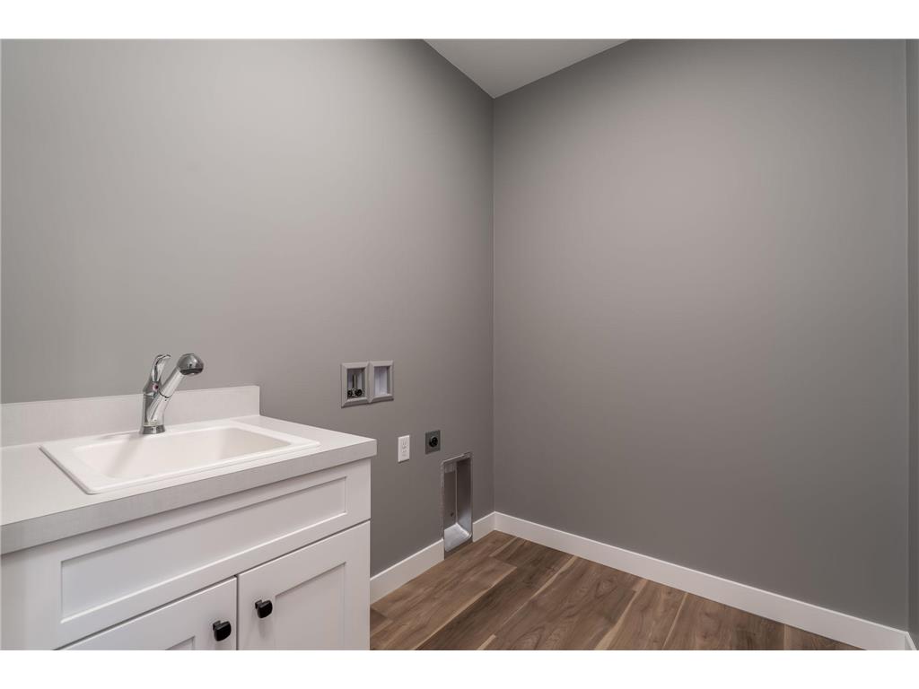 2132 Deerwood Drive North Mankato MN 56003 6716207 image32