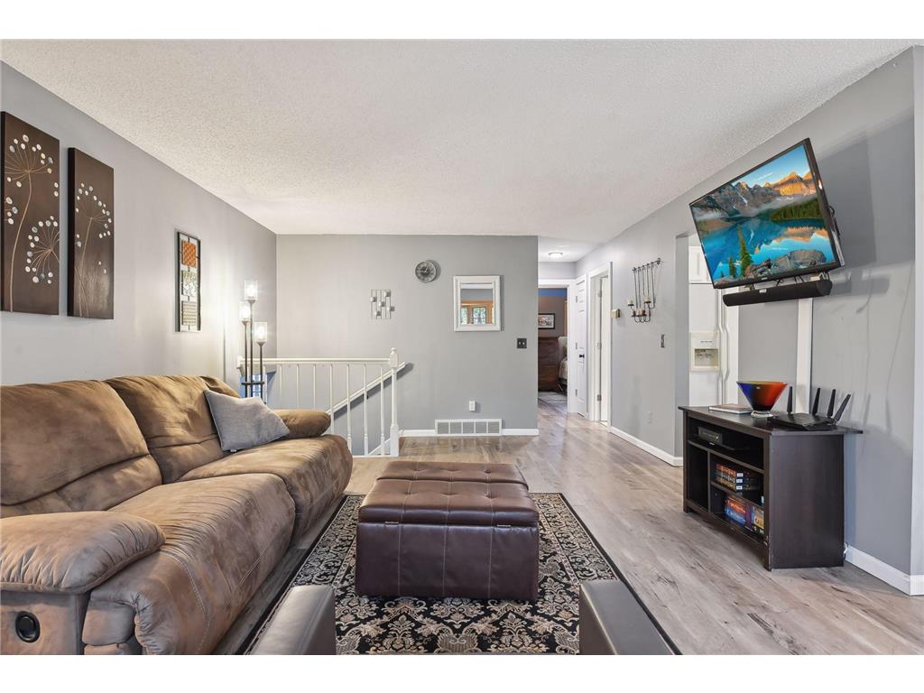 2132 Grandview Court, Mound, MN, 55364 MLS 6496490 Edina Realty