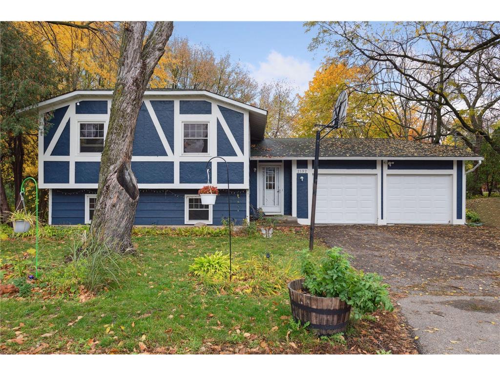 2132 Grandview Court, Mound, MN, 55364 MLS 6496490 Edina Realty