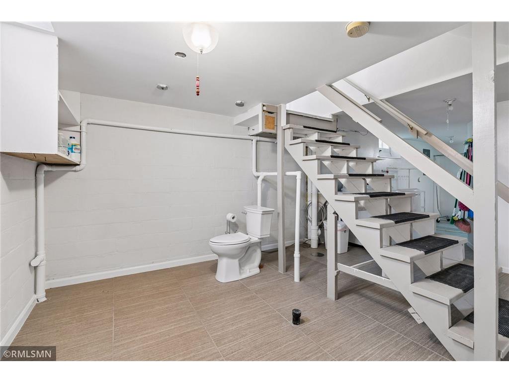 2133 Highland Parkway Saint Paul MN 55116 7088731 image22