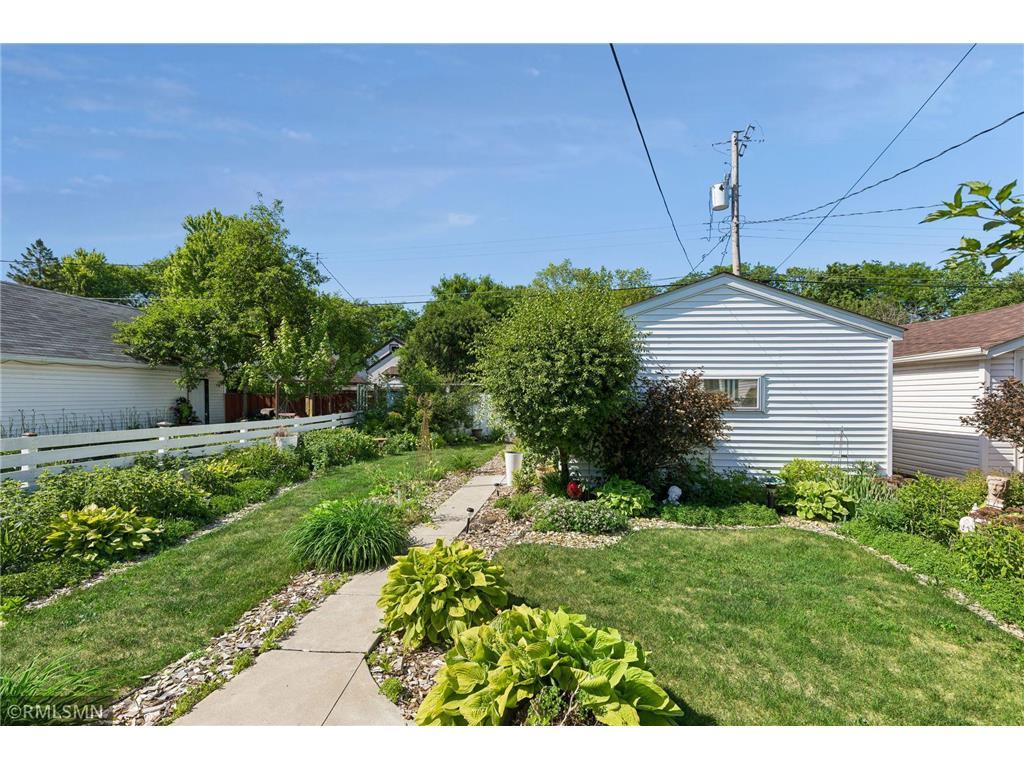 2133 Highland Parkway Saint Paul MN 55116 7088731 image26