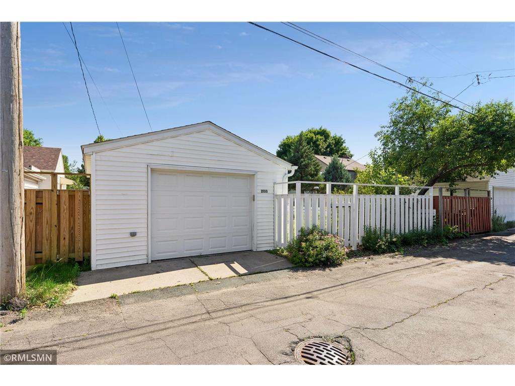 2133 Highland Parkway Saint Paul MN 55116 7088731 image27