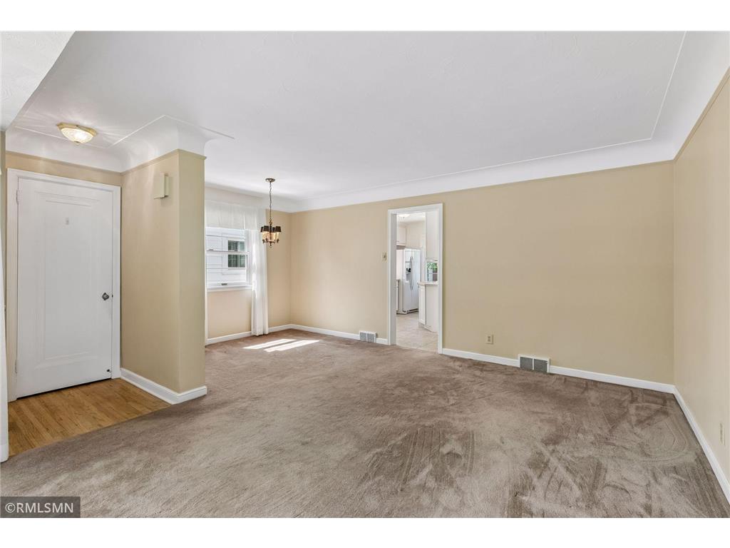 2133 Highland Parkway Saint Paul MN 55116 7088731 image5