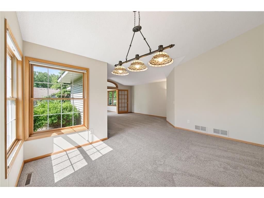 2133 Southwind Road Maplewood MN 55109 7087145 image11