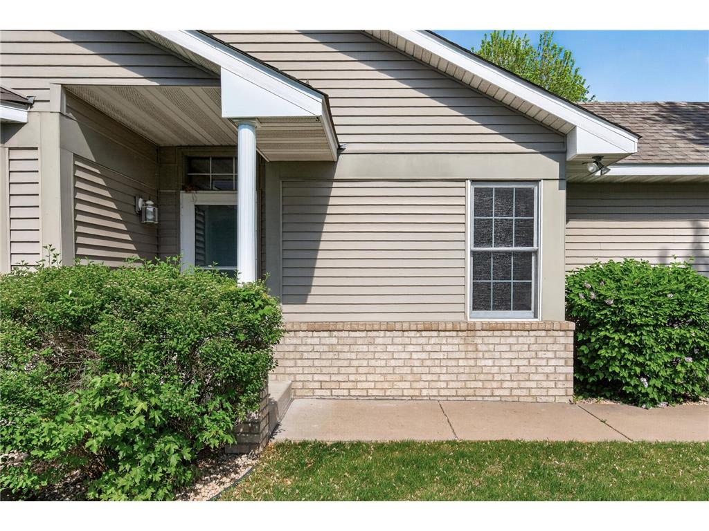2133 Southwind Road Maplewood MN 55109 7087145 image4