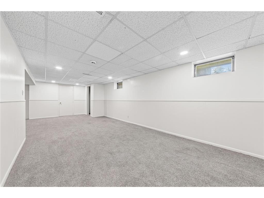 2134 Garnet Drive Eagan MN 55122 7052751 image16