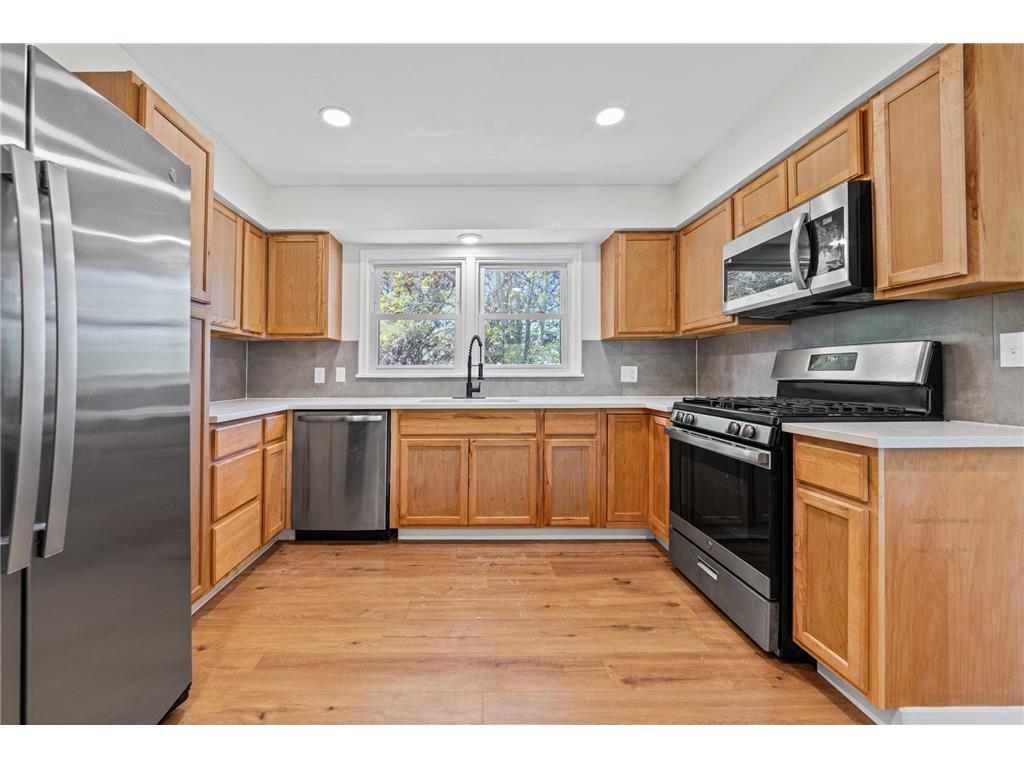 2134 Garnet Drive Eagan MN 55122 7052751 image7