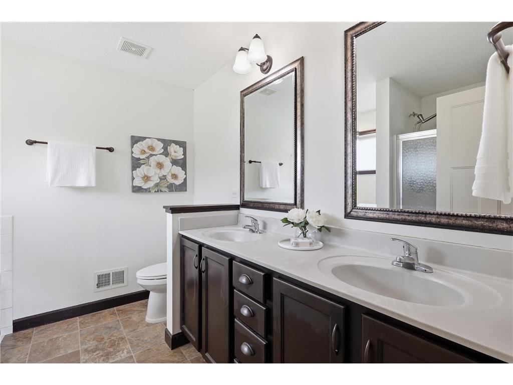21340 Hytrail Circle Lakeville MN 55044 7086348 image18