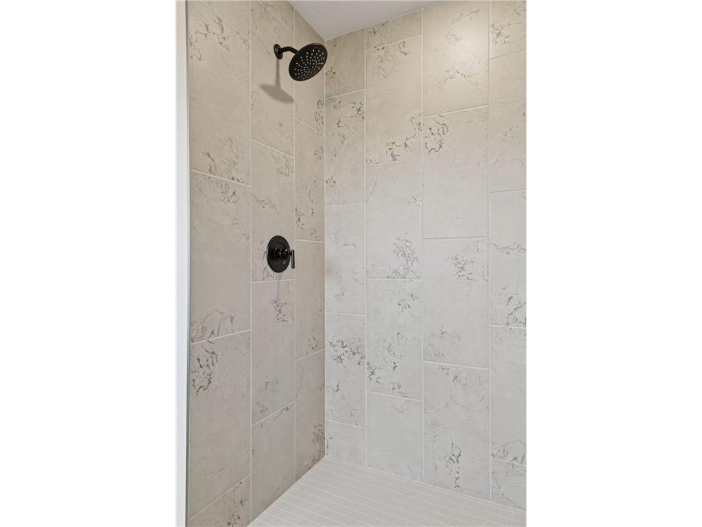 21346 Cottonwood Street NW Oak Grove MN 55011 6825666 image35