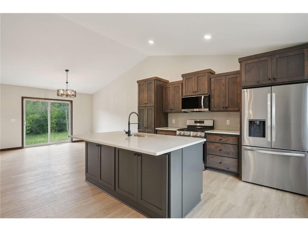 21349 Cottonwood Street NW Oak Grove MN 55011 6780243 image21