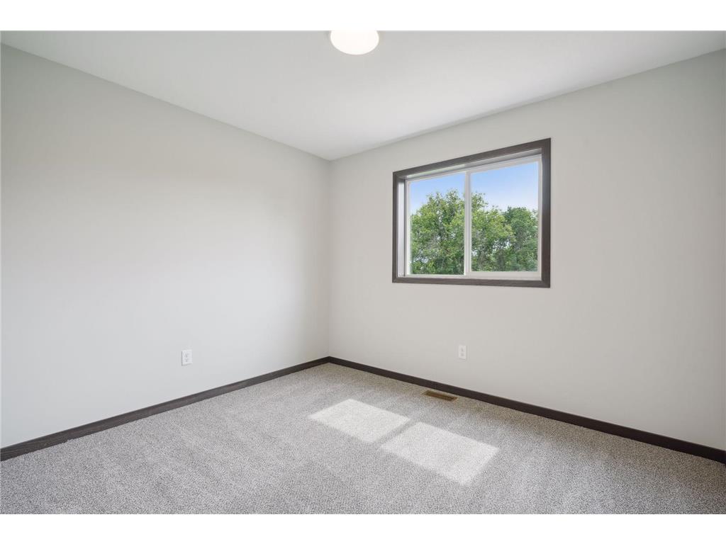 21349 Cottonwood Street NW Oak Grove MN 55011 6780243 image33