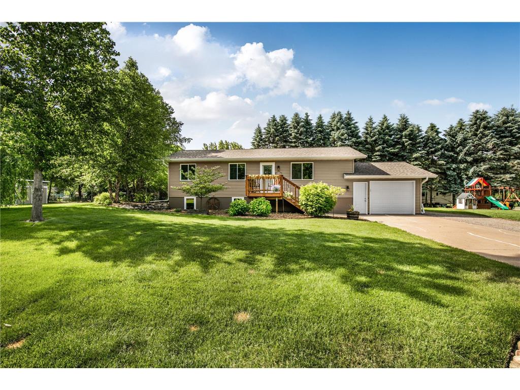 2135 247th Street Saint Augusta MN 56301 7092972 image1