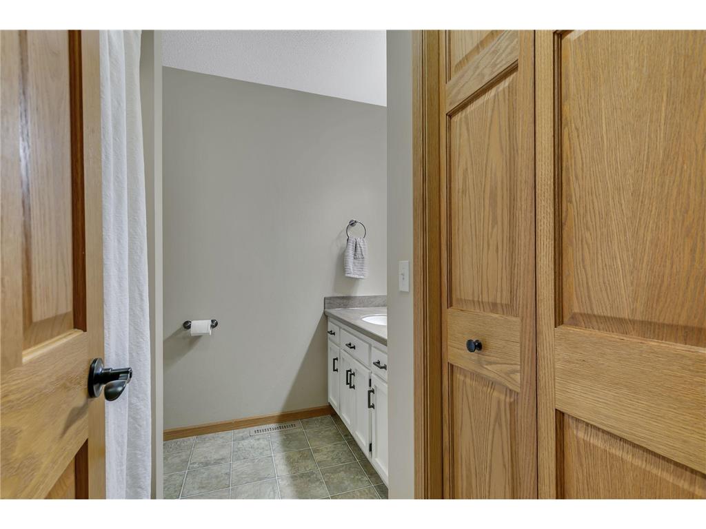 2135 247th Street Saint Augusta MN 56301 7092972 image12