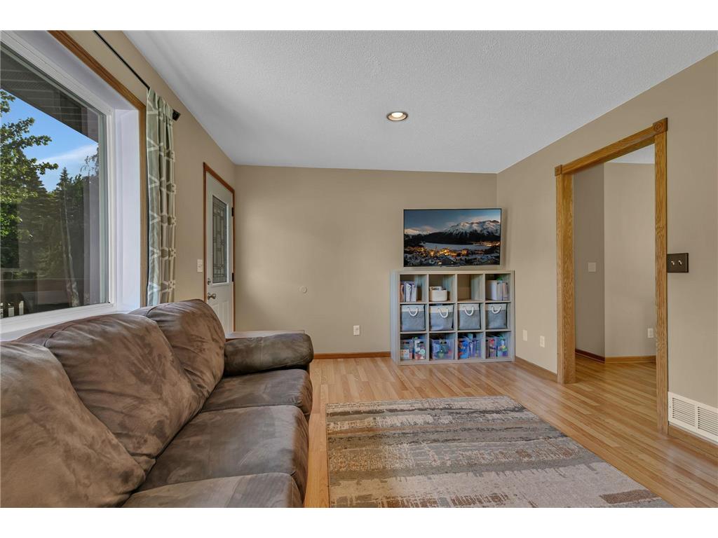 2135 247th Street Saint Augusta MN 56301 7092972 image5