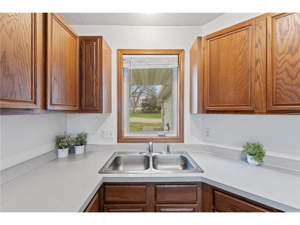 2136 49th Way E Inver Grove Heights MN 55077 7048941 image11