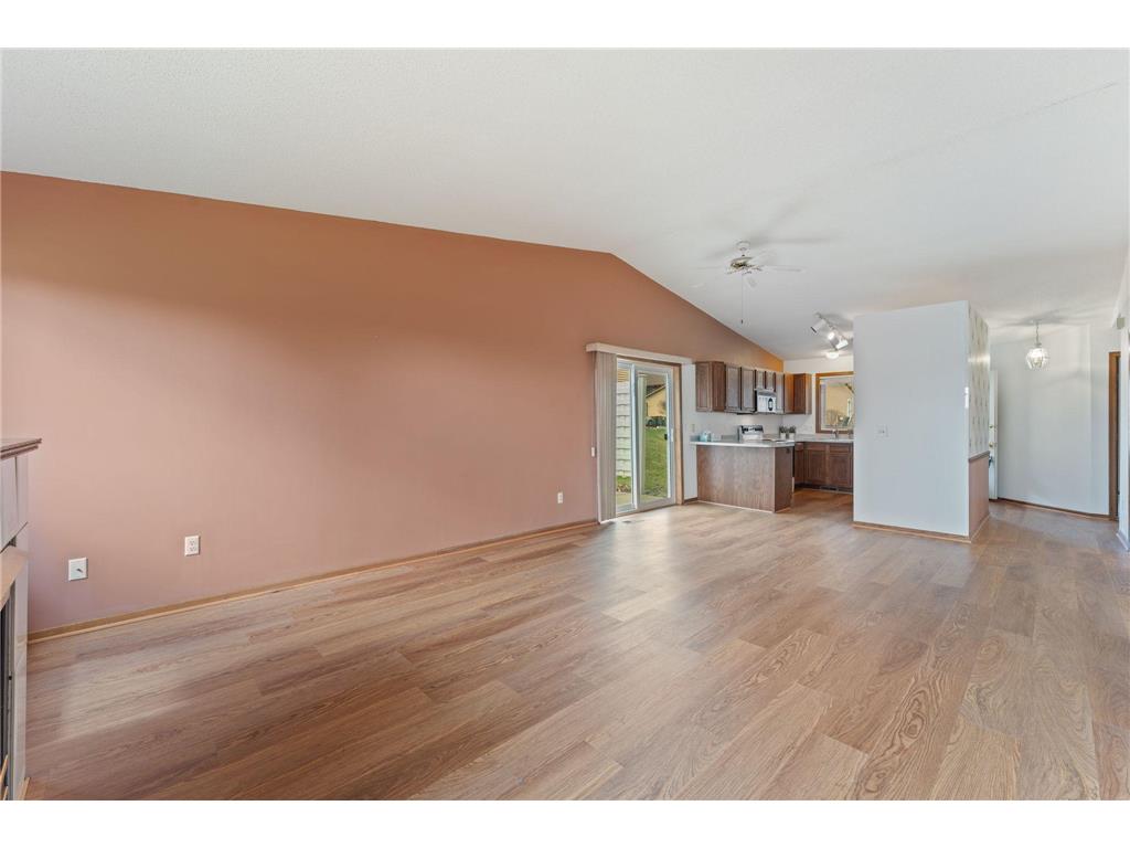 2136 49th Way E Inver Grove Heights MN 55077 7048941 image6