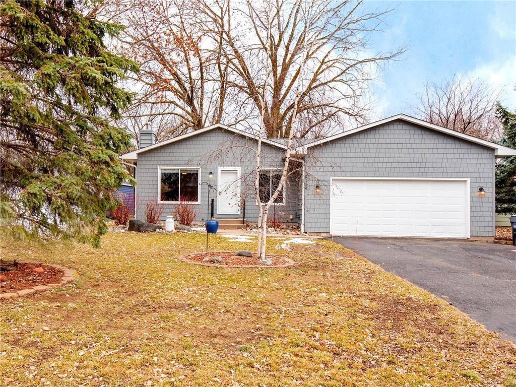 2136 Mohawk Road E North Saint Paul MN 55109 6493441 image1