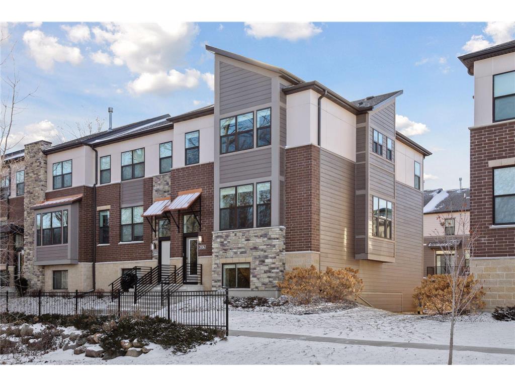 2136 River Valley Lane Eagan MN 55122 6465910 image1