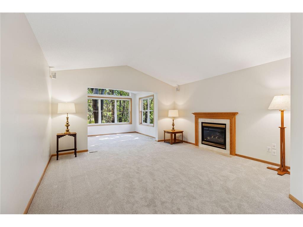 2137 Albemarle Court N Roseville MN 55113 6824606 image2