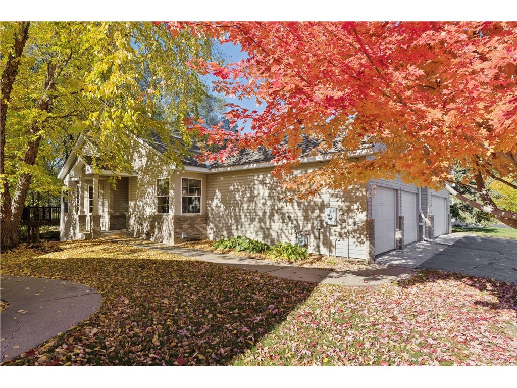 2137 Albemarle Court N Roseville MN 55113 6824606 image43