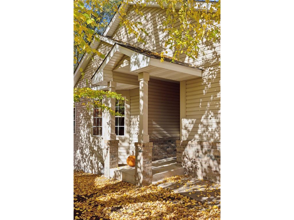 2137 Albemarle Court N Roseville MN 55113 6824606 image50