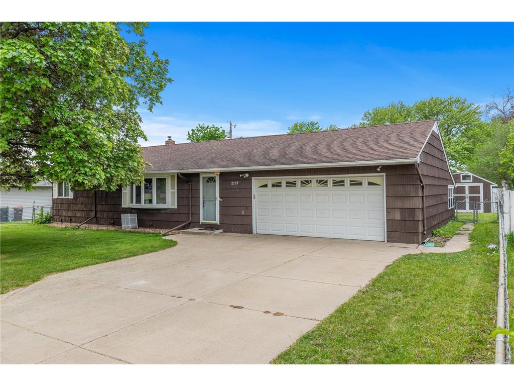 2137 Mcmenemy Street Maplewood MN 55117 6520166 image1