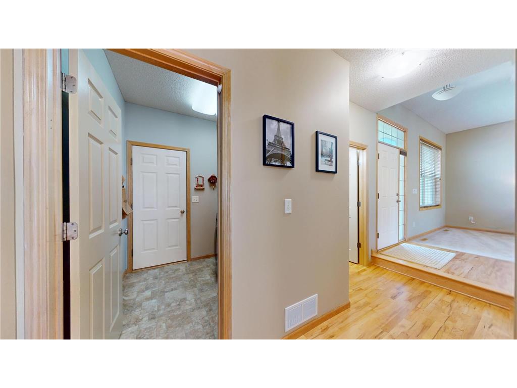 21376 Hytrail Circle Lakeville MN 55044 7095268 image19