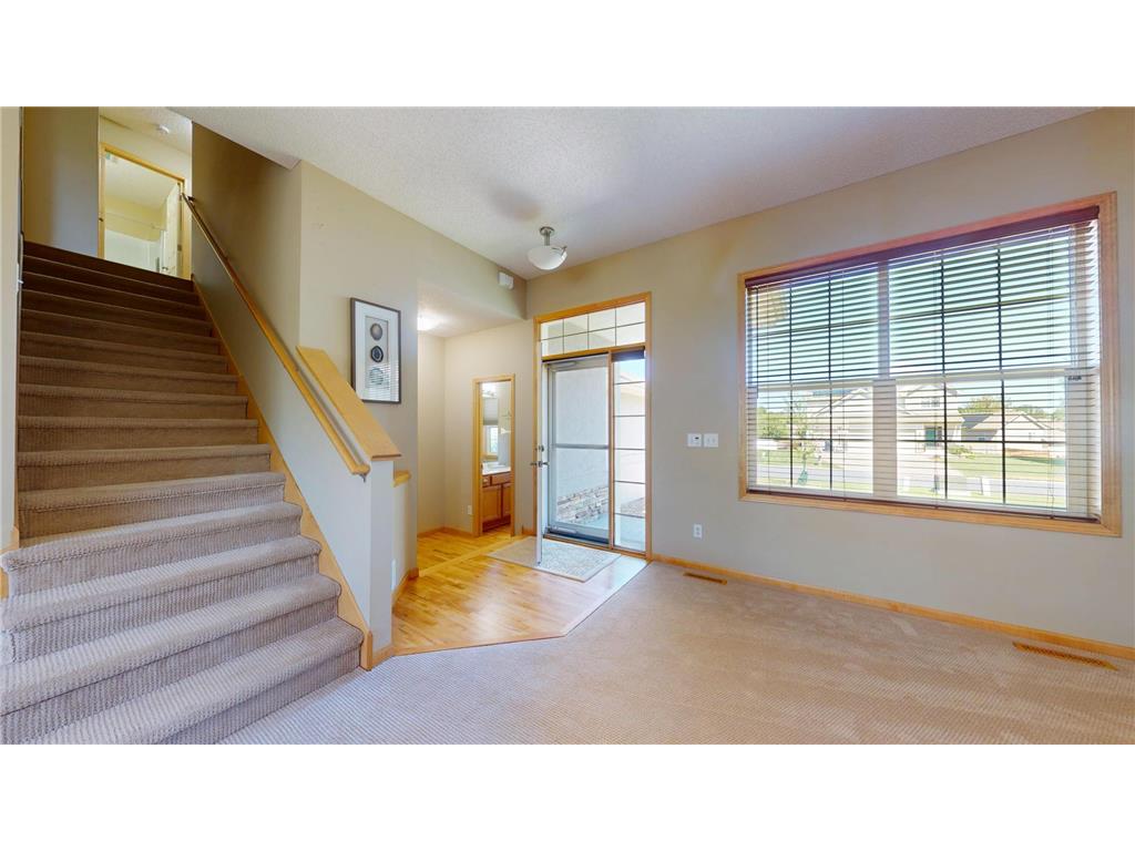 21376 Hytrail Circle Lakeville MN 55044 7095268 image2