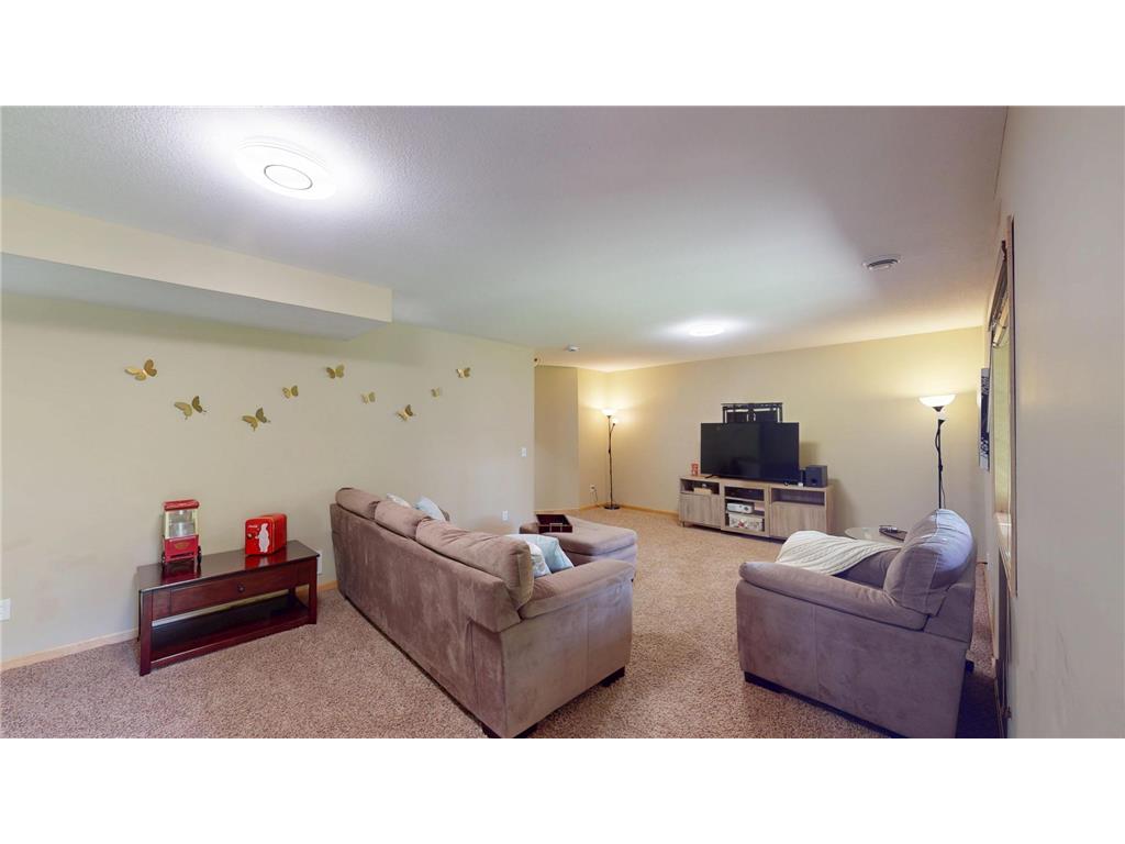 21376 Hytrail Circle Lakeville MN 55044 7095268 image36