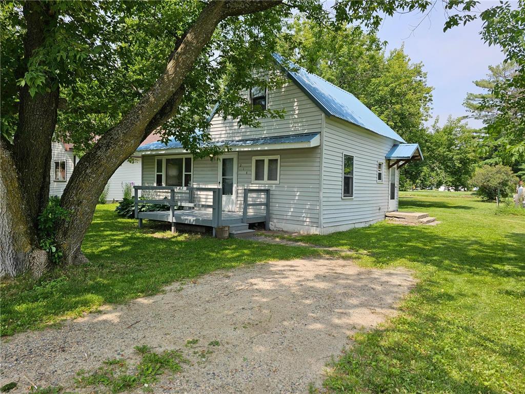 214 1st Street SE Sebeka MN 56477 6576916 image1