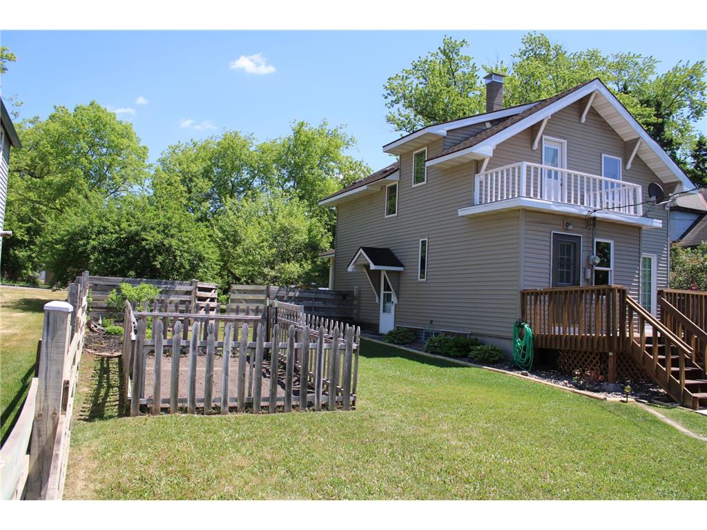 214 3rd Avenue Bovey MN 55709 7088439 image3