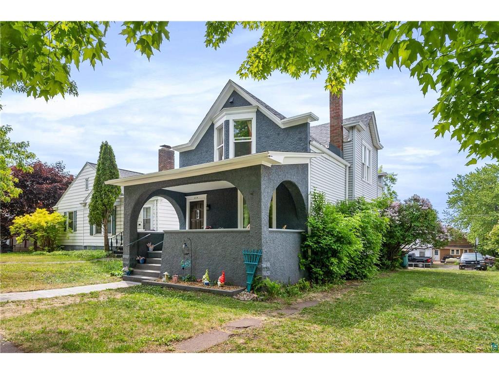 214 3rd Avenue Two Harbors MN 55616 6422061 image1