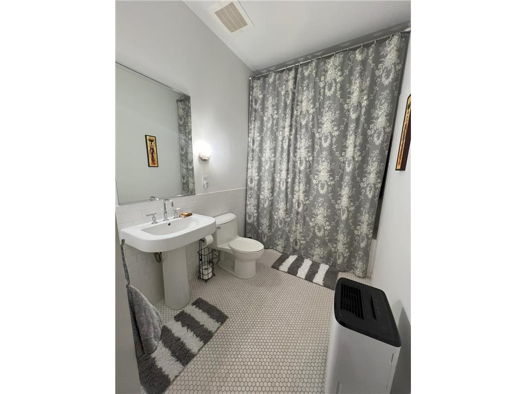 214 4th Street #101 Saint Paul MN 55101 7027646 image17