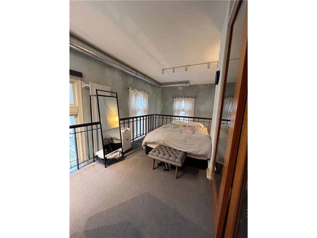 214 4th Street E #101 Saint Paul MN 55101 7093338 image13