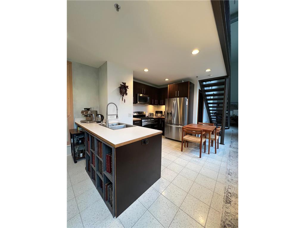 214 4th Street E #101 Saint Paul MN 55101 7093338 image2