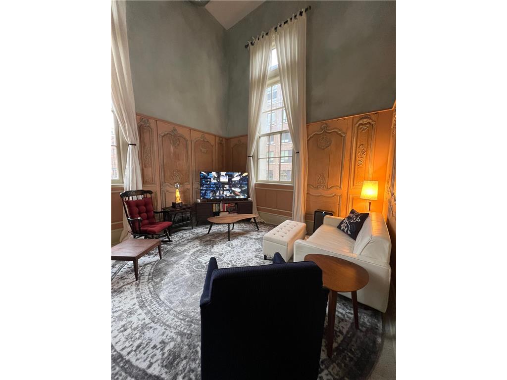 214 4th Street E #101 Saint Paul MN 55101 7093338 image3