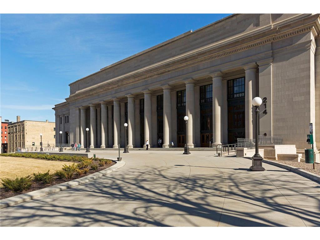 214 4th Street E #103 Saint Paul MN 55101 6806416 image1