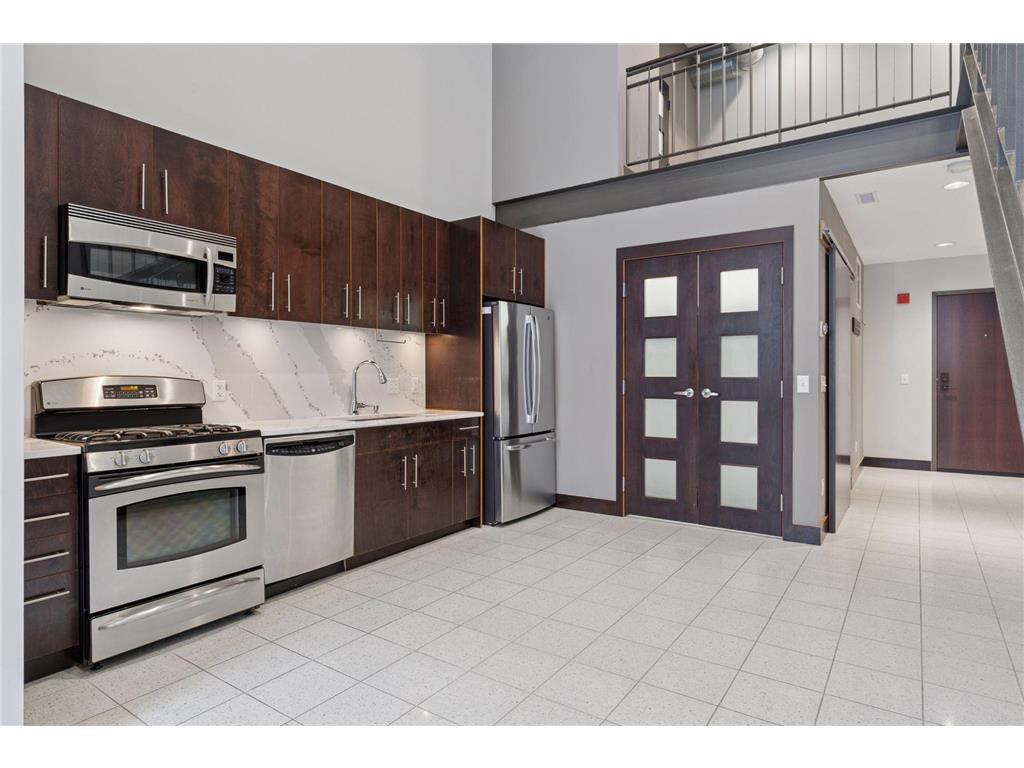 214 4th Street E #103 Saint Paul MN 55101 6806416 image12