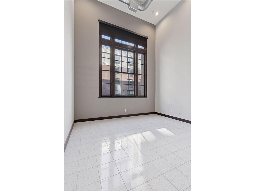 214 4th Street E #103 Saint Paul MN 55101 7037476 image14