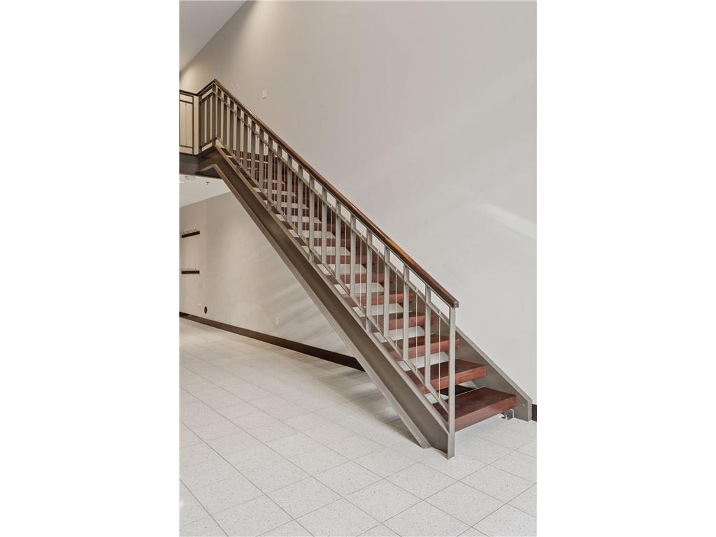 214 4th Street E #103 Saint Paul MN 55101 7037476 image15