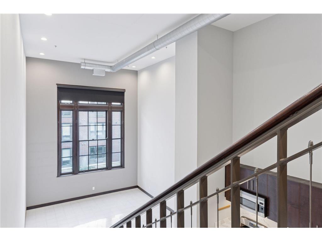 214 4th Street E #103 Saint Paul MN 55101 7037476 image21
