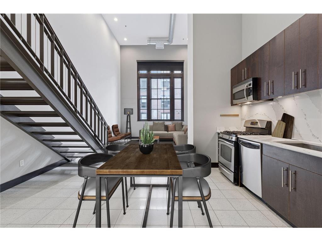 214 4th Street E #103 Saint Paul MN 55101 7037476 image3