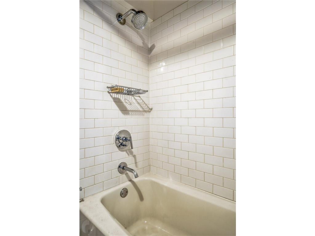 214 4th Street E #213 Saint Paul MN 55101 7037401 image29