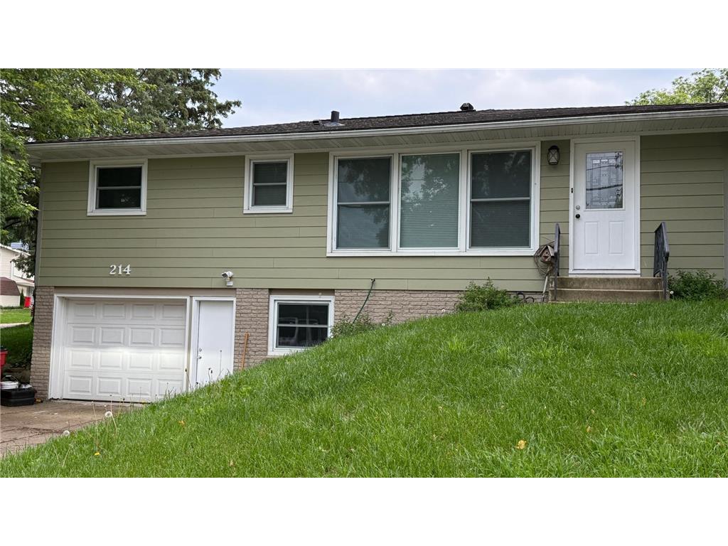 214 4th Street NE Byron MN 55920 6731725 image1