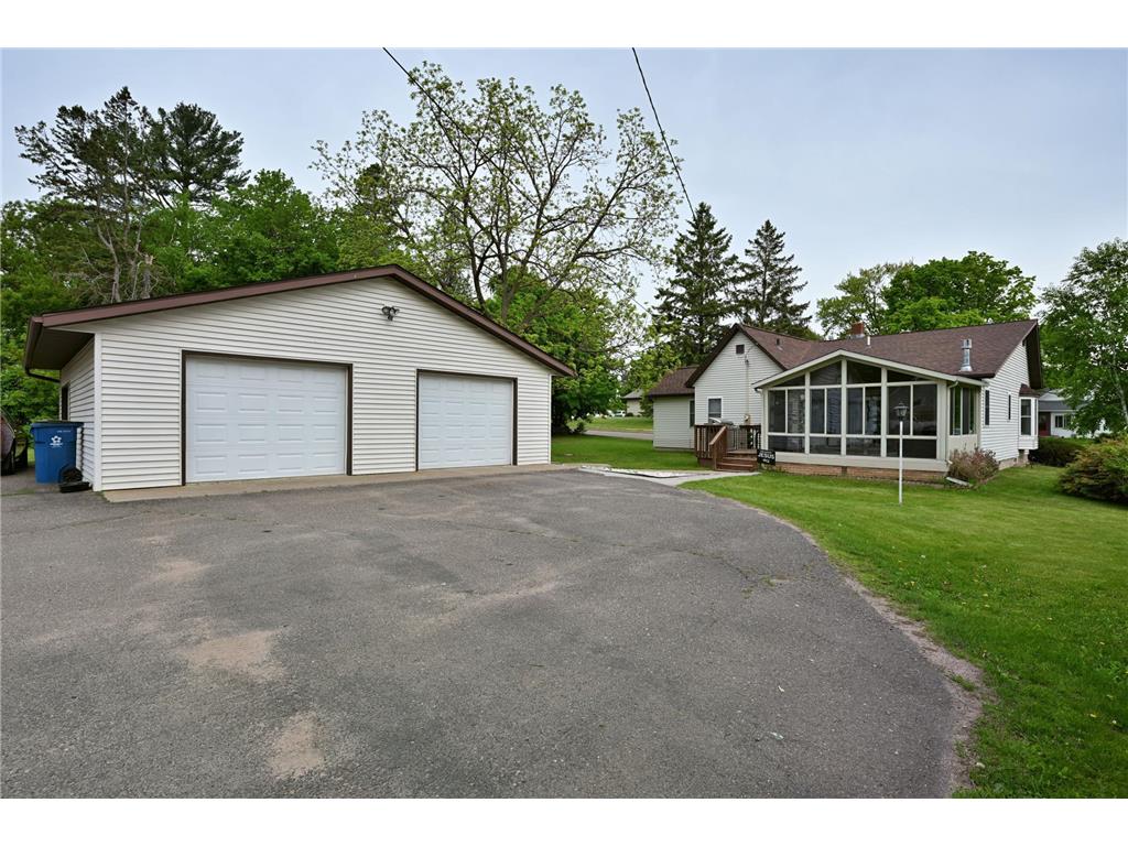 214 8th Avenue Shell Lake WI 54871 6729956 image1