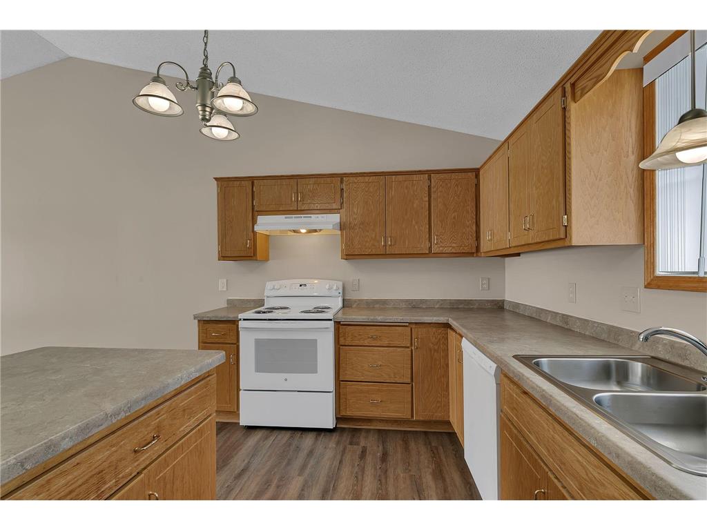 214 Appaloosa Court Braham MN 55006 7038302 image5