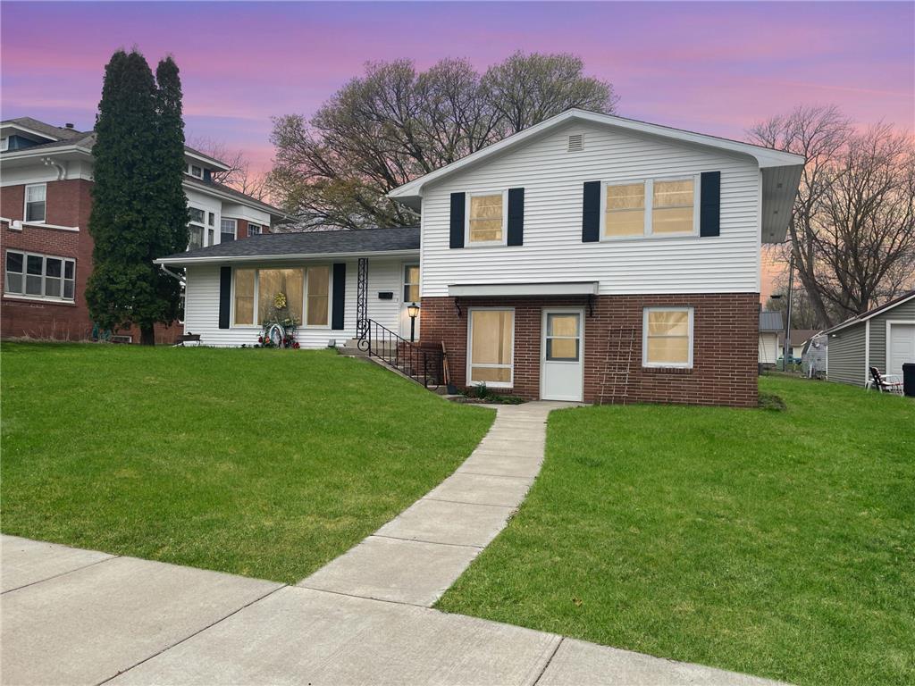 214 Burns Avenue Springfield MN 56087 6711531 image1