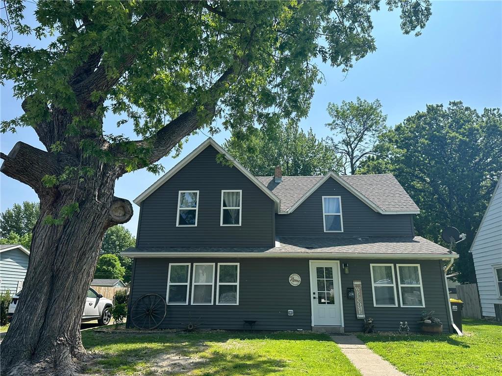 214 Crosby Avenue NE Madelia MN 56062 6731718 image1