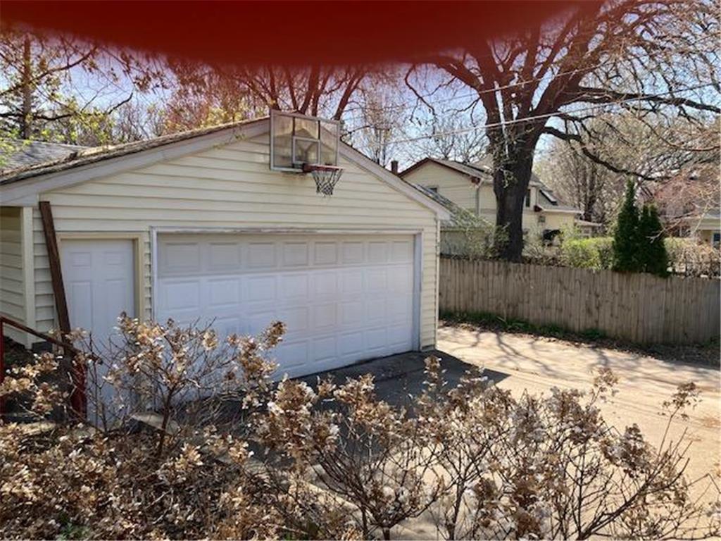 214 Emerald Street SE Minneapolis MN 55414 7059773 image18