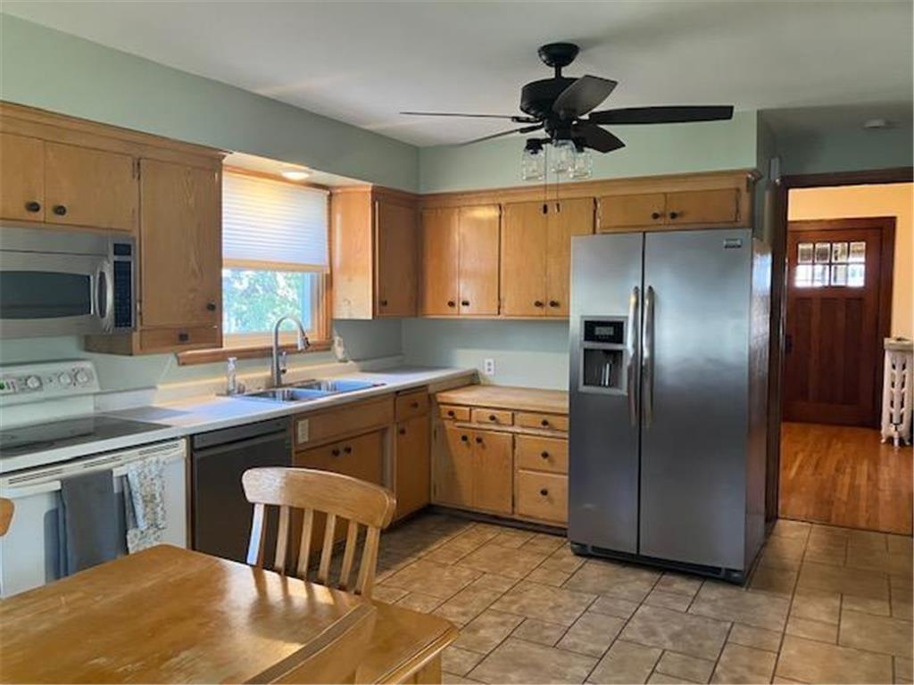 214 Emerald Street SE Minneapolis MN 55414 7059773 image6